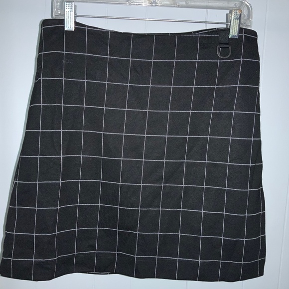 Kenneth Cole windowpane check mini skirt Sz 8 back zip D ring detail unlined - Picture 1 of 6